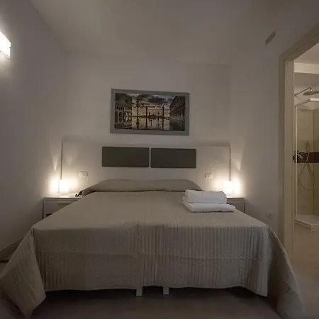 Venice Guest House B&B-3